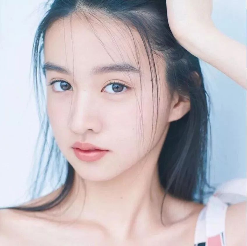 这个美白神器,3分钟让你素颜也能白成牛奶肌