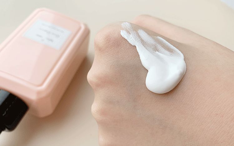 这个美白神器,3分钟让你素颜也能白成牛奶肌