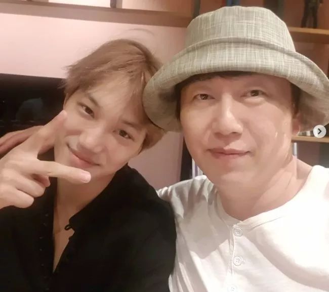 got7珍荣拥抱荣宰,got7珍荣成员