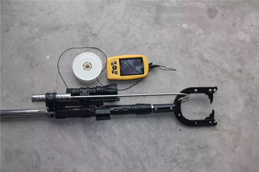 救援打捞神器,渔民打捞水下神器