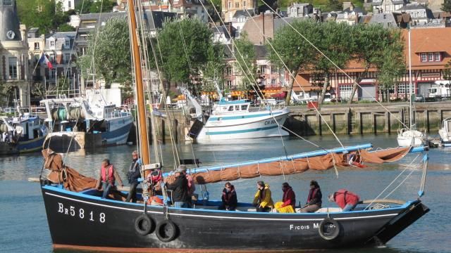 「旅游」“全民暑假”开启！想出去浪？看看法国人青睐的暑期旅行目的地吧