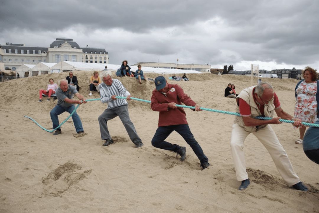「旅游」“全民暑假”开启！想出去浪？看看法国人青睐的暑期旅行目的地吧