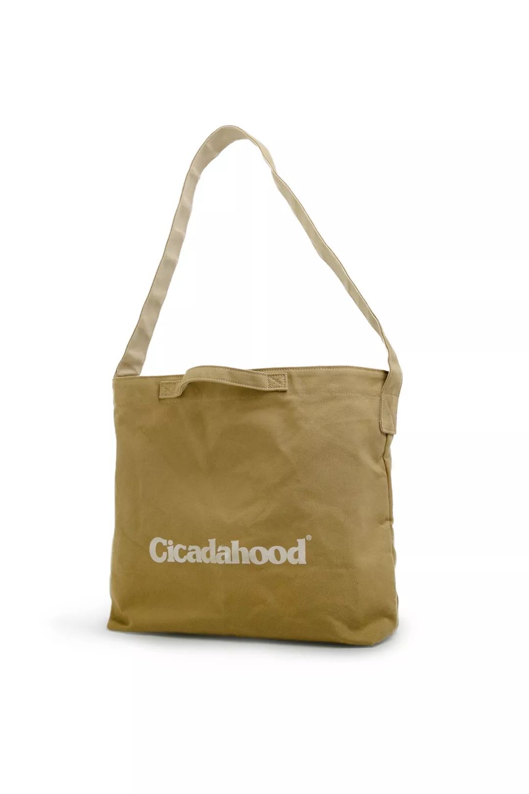 透支信用卡的女孩子,透支买奢侈品的女人