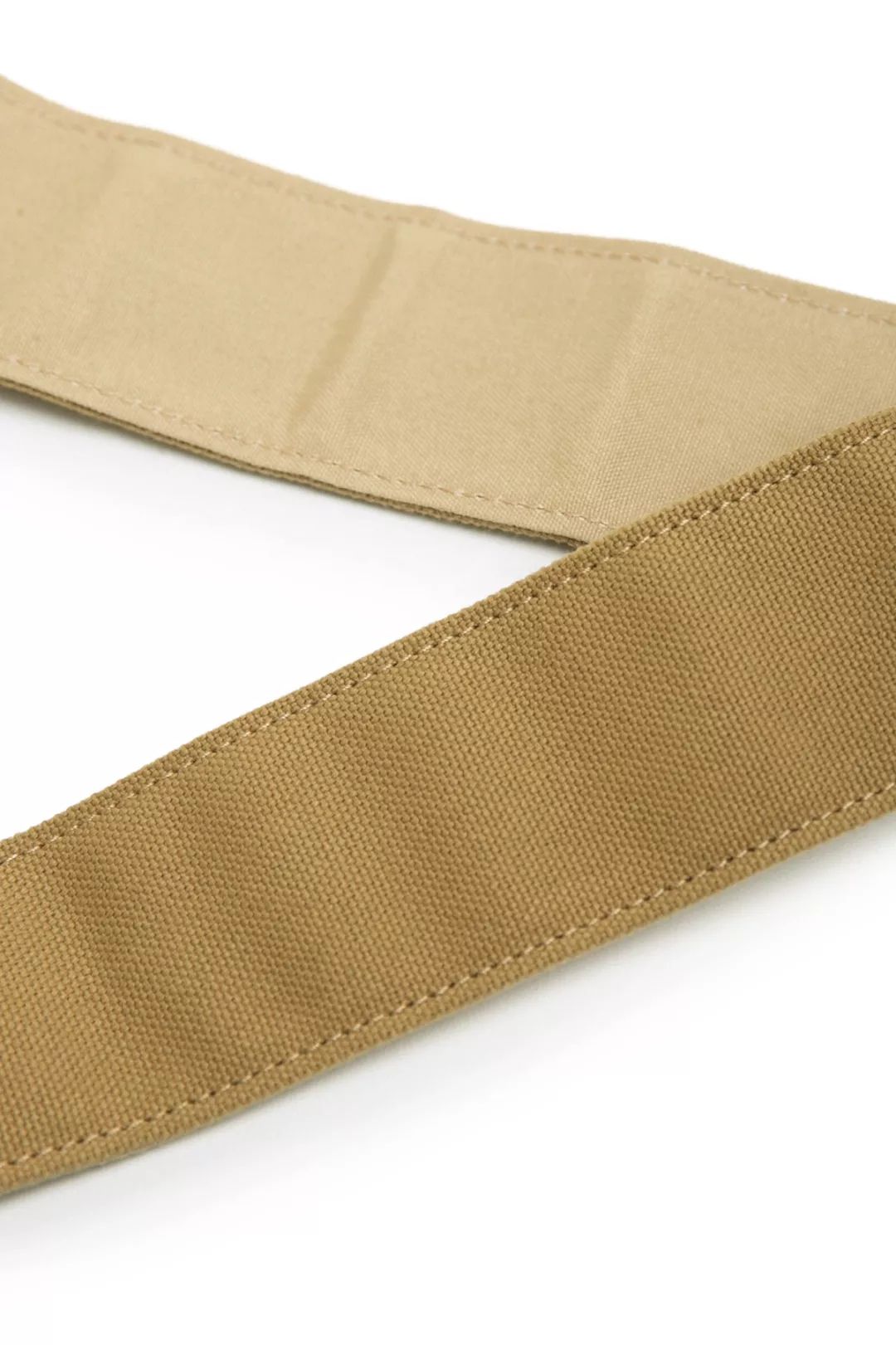 透支信用卡的女孩子,透支买奢侈品的女人