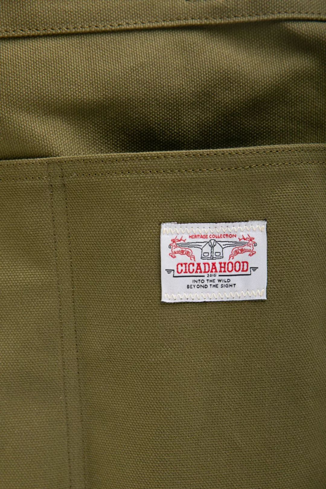 透支信用卡的女孩子,透支买奢侈品的女人