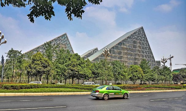 成马赛道,成马赛道的风景