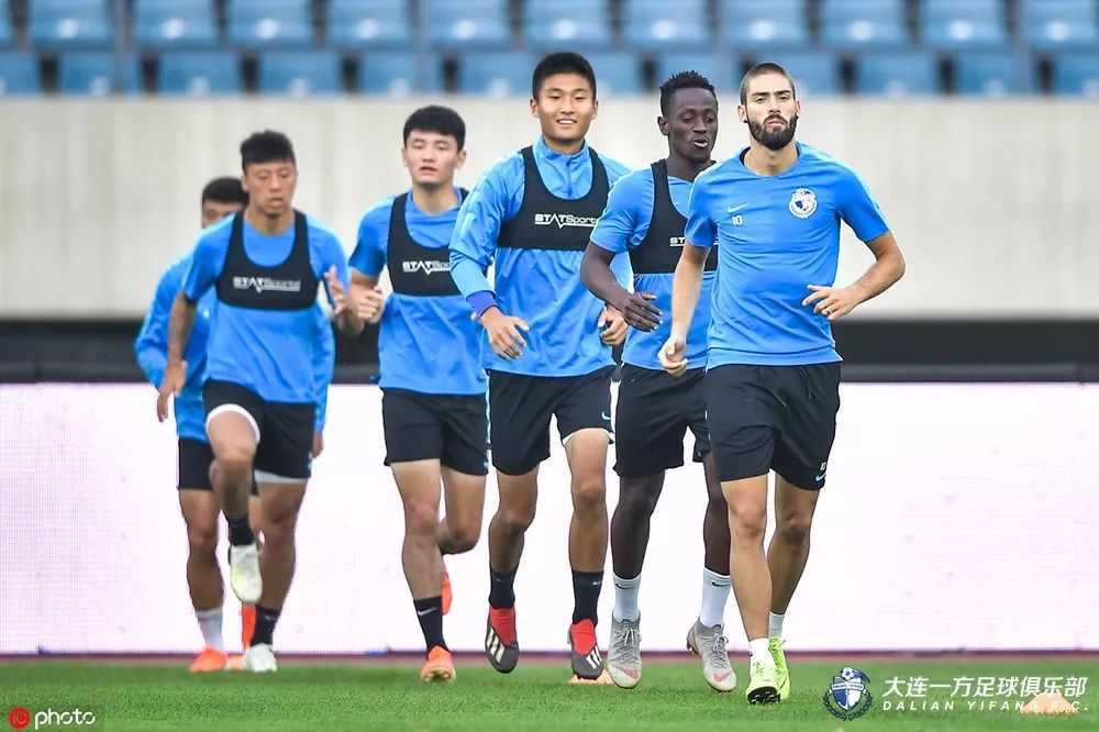 大连一方河南建业转播,蓝方最新比赛直播视频