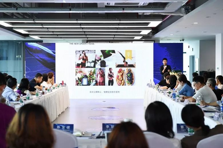 纺织面料的流行趋势,2020秋冬面料趋势总结