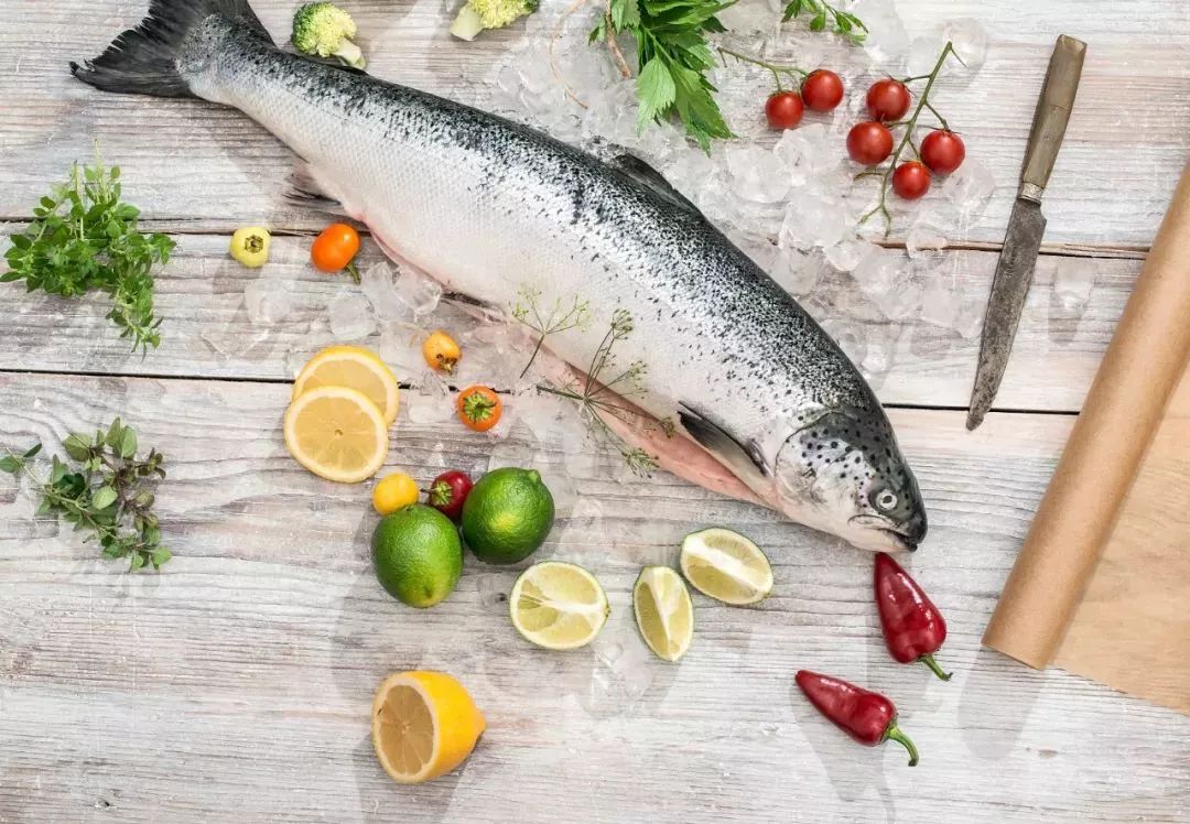 冰箱里放张纸,每月省下大笔电费,很多人都还不知道