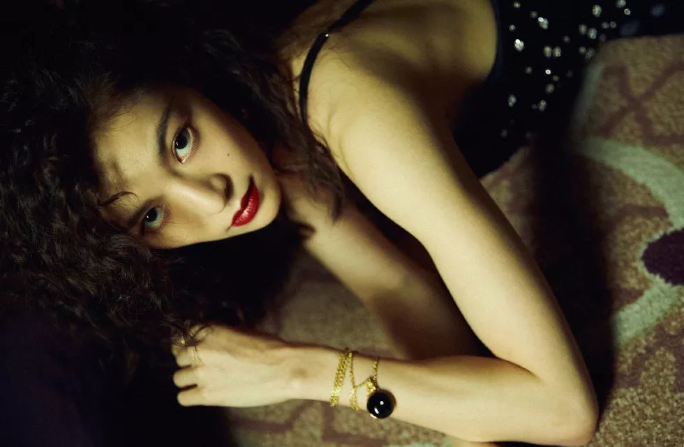 花木兰最新预告片刘亦菲,刘亦菲的花木兰造型又a又飒