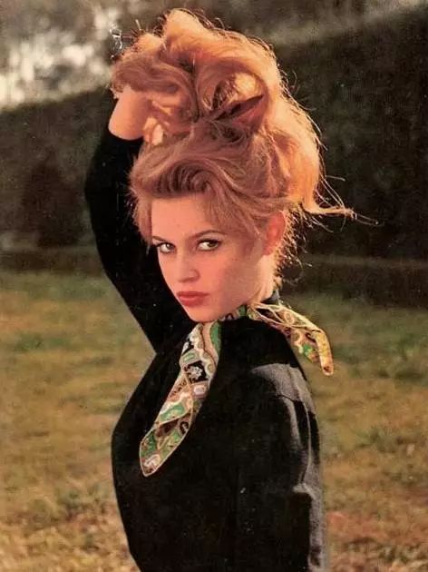 花木兰最新预告片刘亦菲,刘亦菲的花木兰造型又a又飒