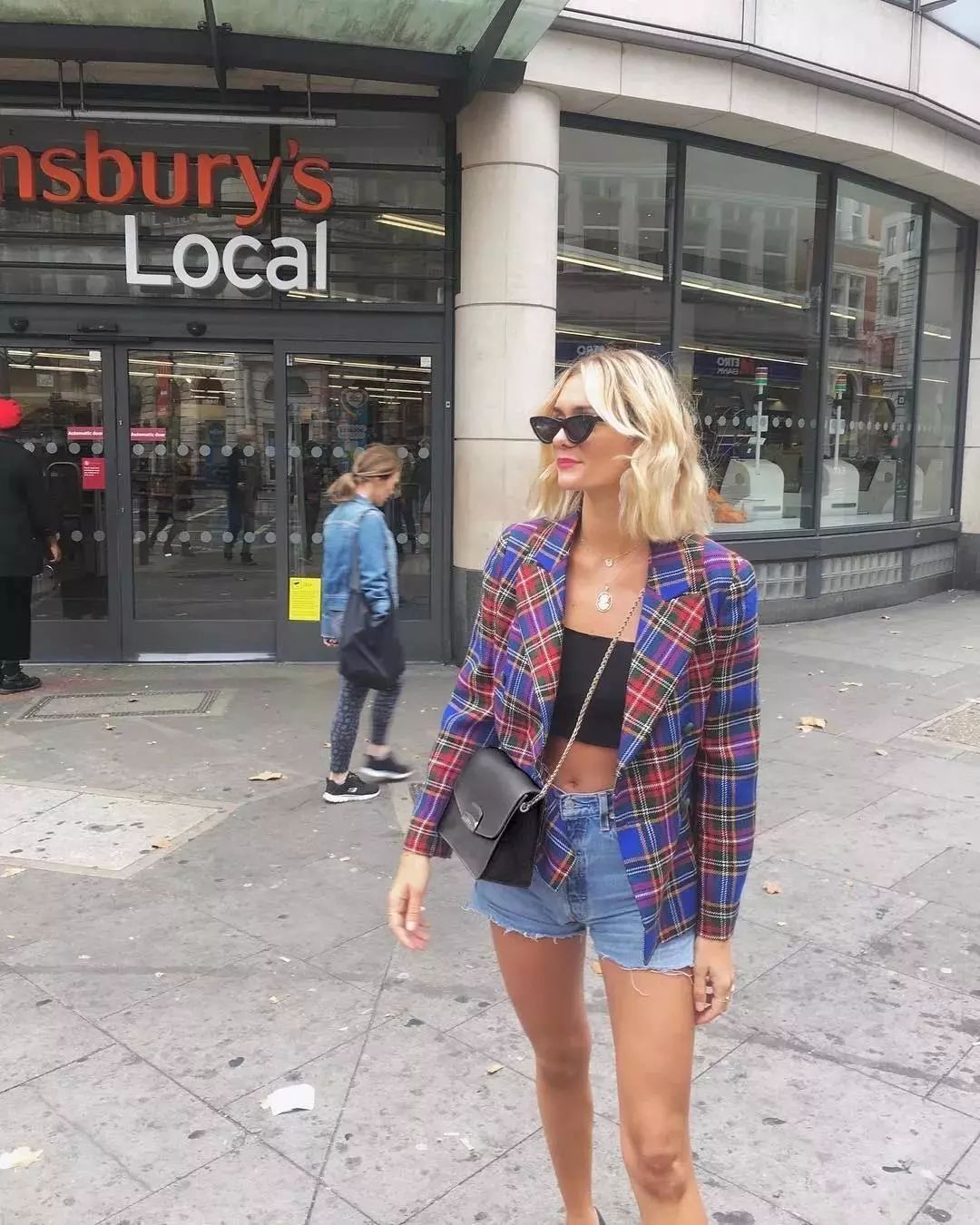 花木兰最新预告片刘亦菲,刘亦菲的花木兰造型又a又飒