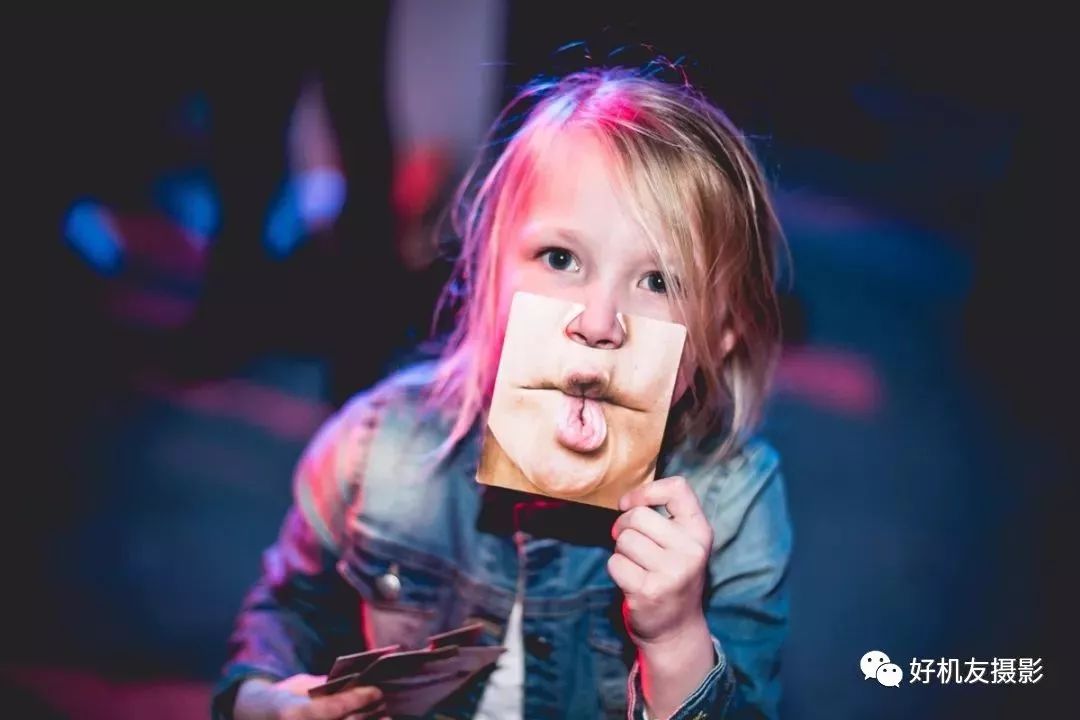 拍人像跑焦的正确方法,定焦镜头泛焦拍摄技巧