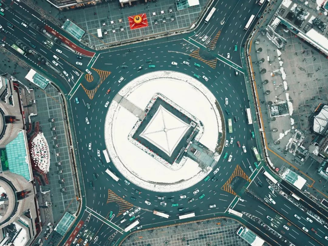 西安钟楼商圈事件真相,西安钟楼商圈历史