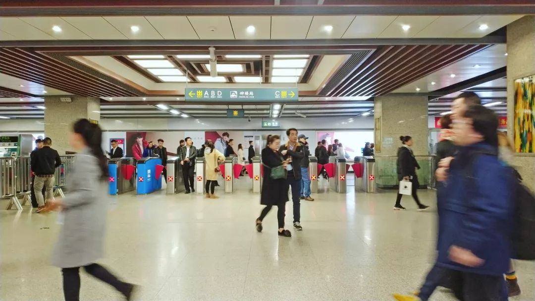 西安钟楼商圈事件真相,西安钟楼商圈历史