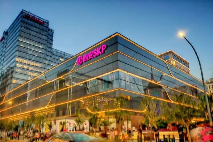 西安钟楼商圈事件真相,西安钟楼商圈历史