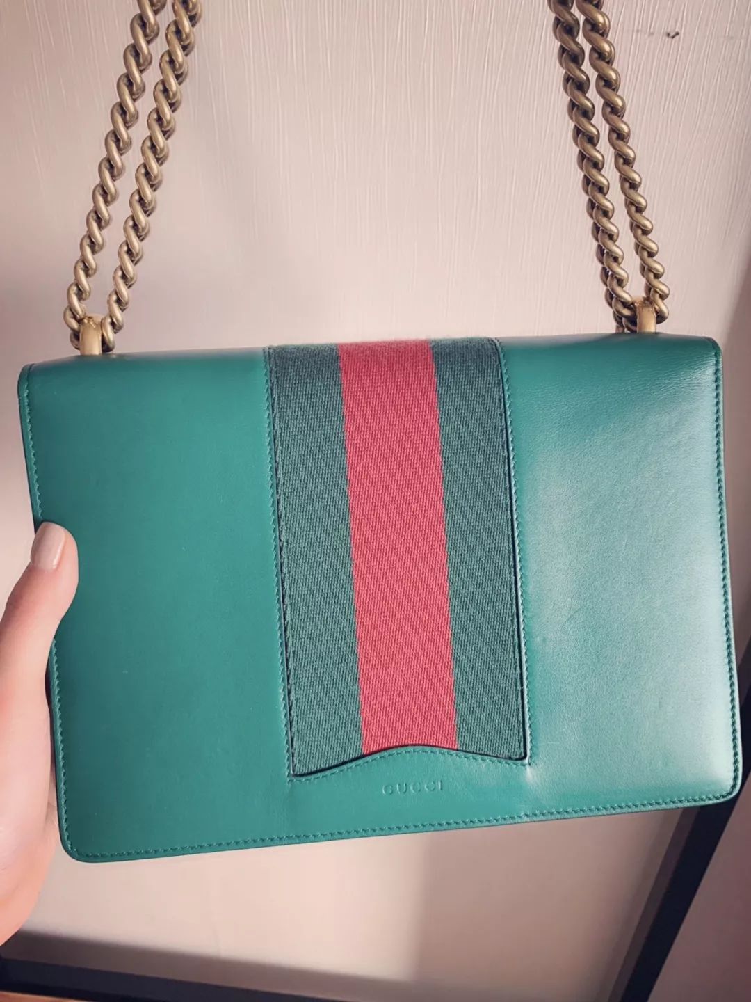 lv和dior哪个值得购买,400元ladydior