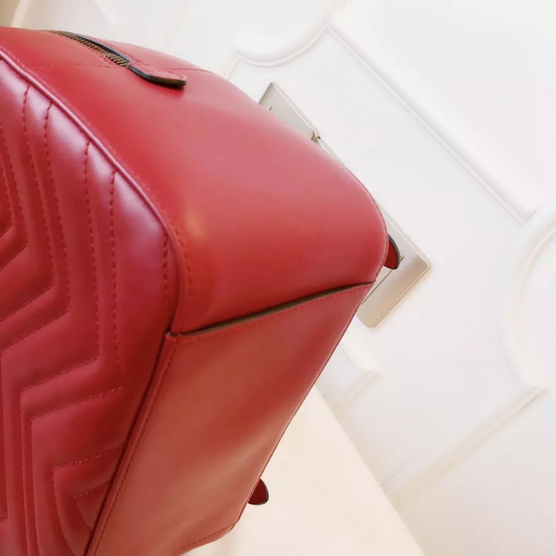 lv和dior哪个值得购买,400元ladydior