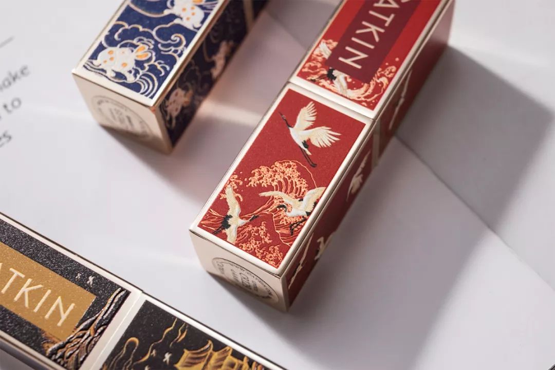 OMG夏季口红界的黑马来了！巨巨巨好用又显白，我入了整整一套