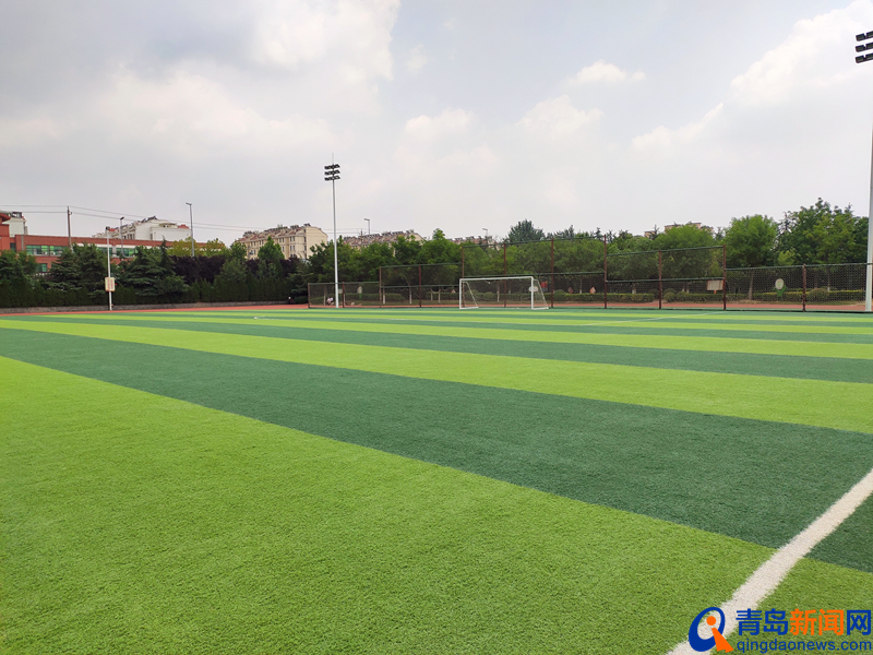 青岛足球比赛场地在哪里,青岛专业足球场最新进展