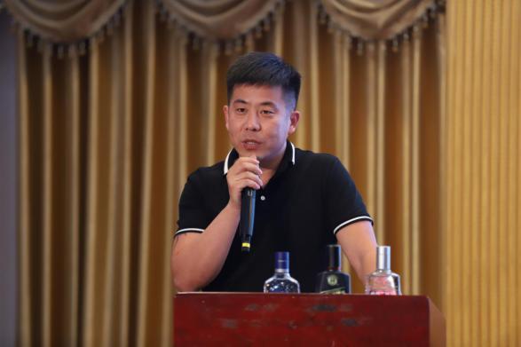 永丰二锅头印象红龙46度多少钱,永丰二锅头印象黄龙系列及价格