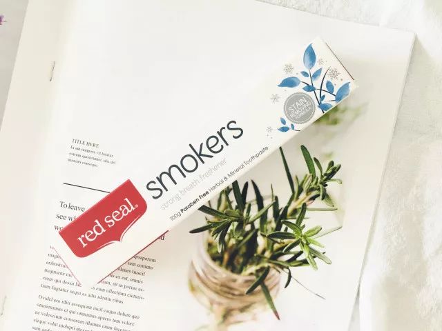 不用打磨牙齿的快速美白方法,不用洗牙能把牙垢黄牙变白的方法