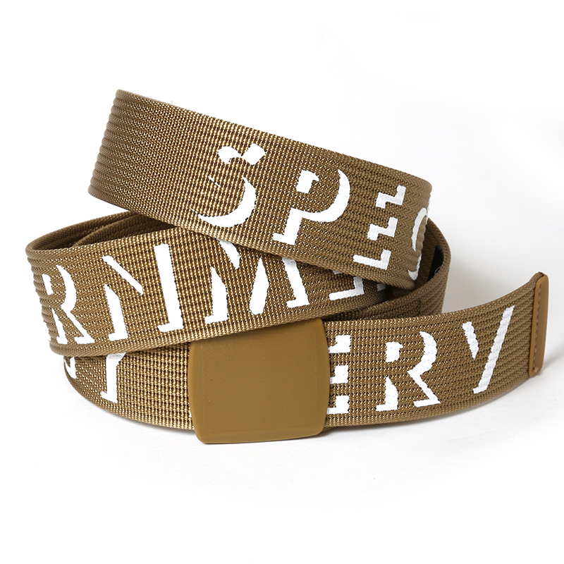 EVA官方周边店又出了一套新服饰，好看极了