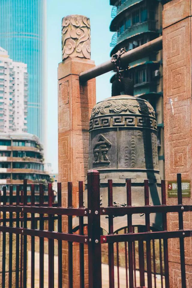 佛山市七星岗闹鬼的真实原因,重庆七星岗闹鬼真相揭秘