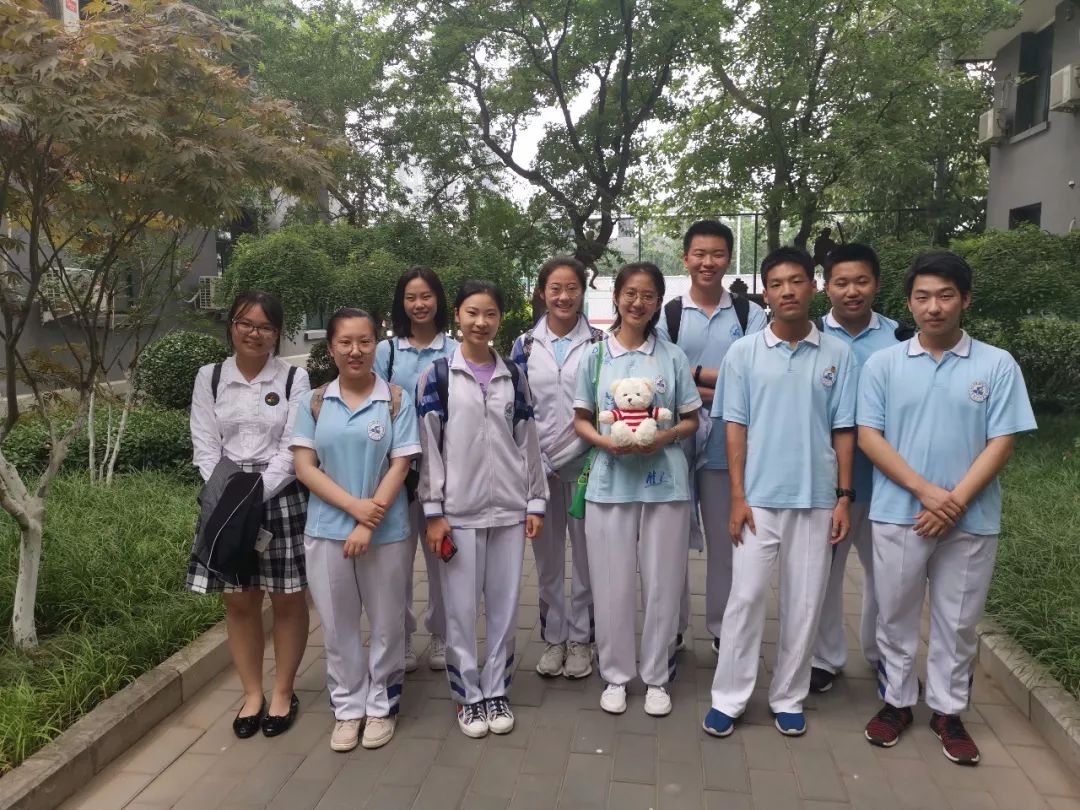 宿舍有创意的毕业照,北大创意毕业照