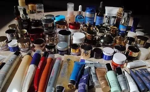 中国年轻人最爱的德国原装进口眼霜！请加入你们双十一的购物清单