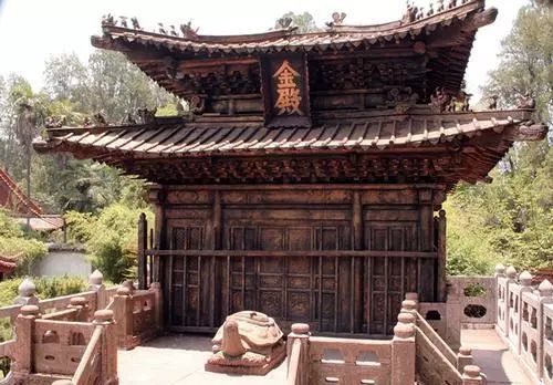 昆明金殿风景区古建筑之美,百年前昆明金殿照片