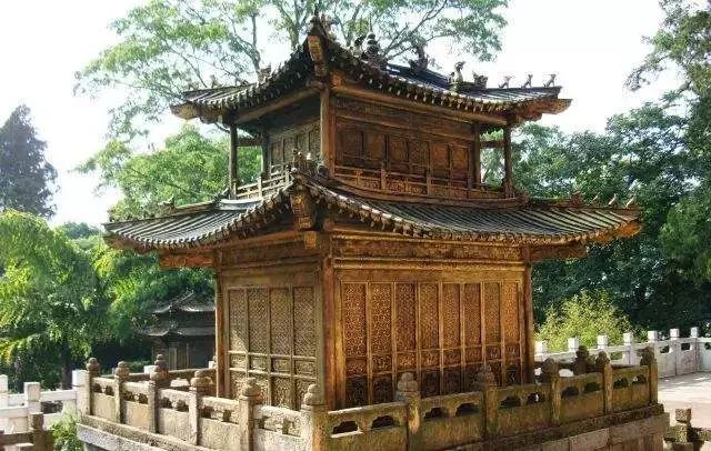 昆明金殿风景区古建筑之美,百年前昆明金殿照片