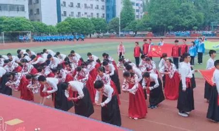 喜讯传来,这所学校厉害了!四中五中录取率名列全市前茅