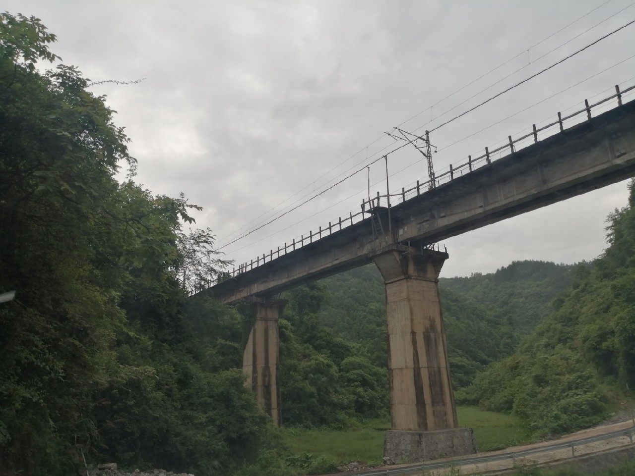 海竿篇：吟龙剑岀鞘擒鲢显风骚