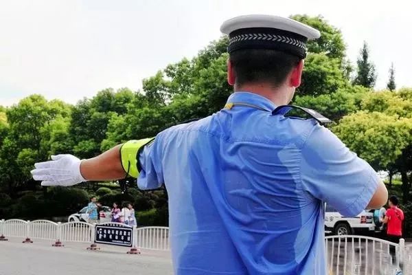 金陵十二时辰旅行团,金陵十二时辰国风市集