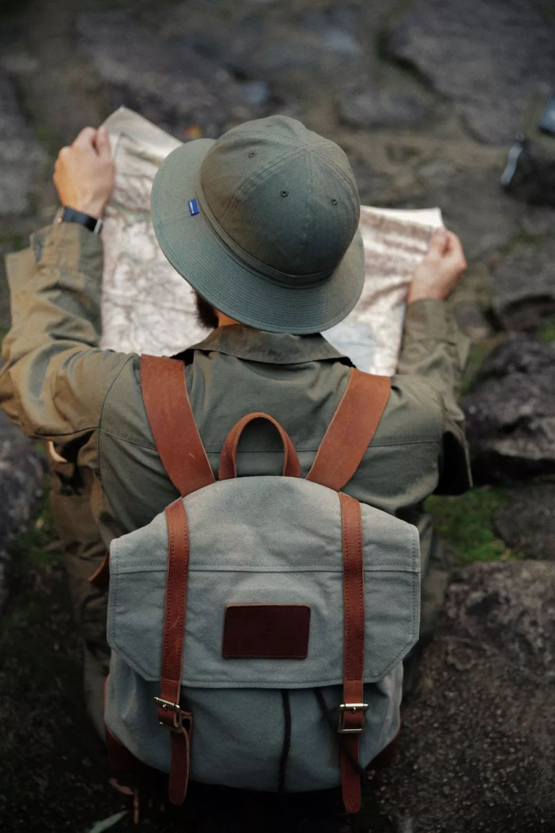 现在的女生找对象不按自身条件找,女孩找对象都看颜值