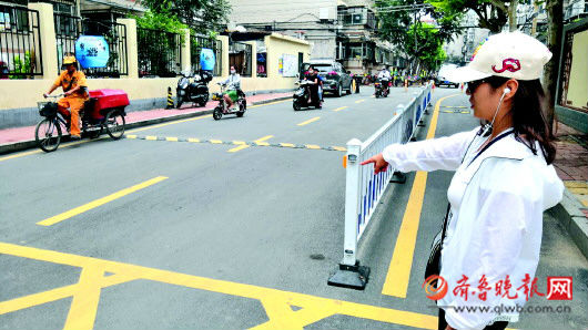 骑摩托车被弹飞后续,骑车过减速带被弹起来