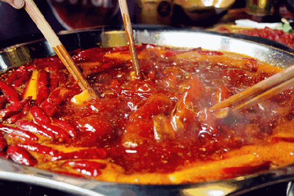 口腔溃疡的痛，是吃火锅都感受不到幸福……