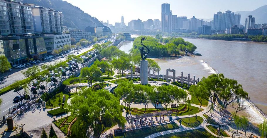 【环境】全国第10！兰州的天空越来越美，空气质量持续改善