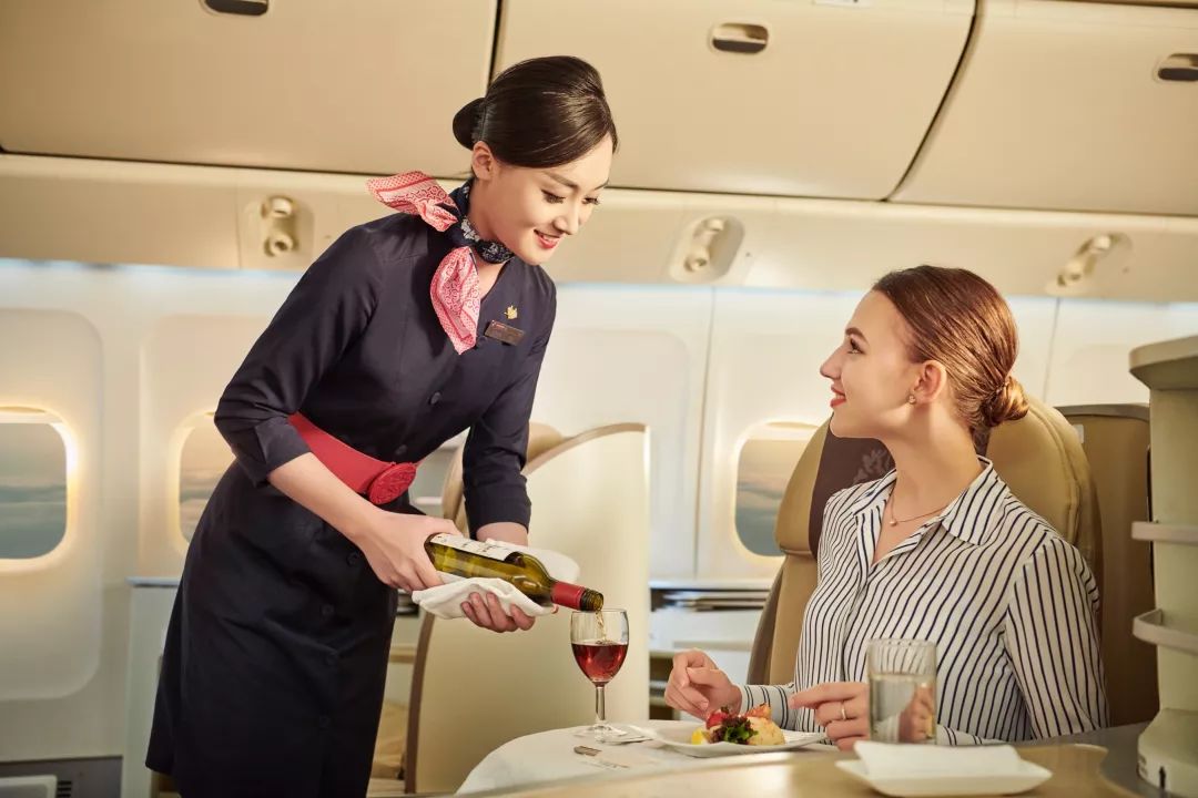 空姐不再冷艳，只因心中有你