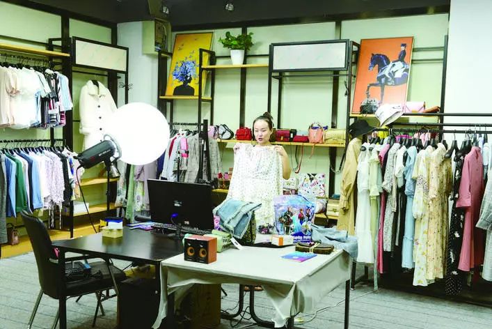 各大网红聚集一堂,一大批网红集合