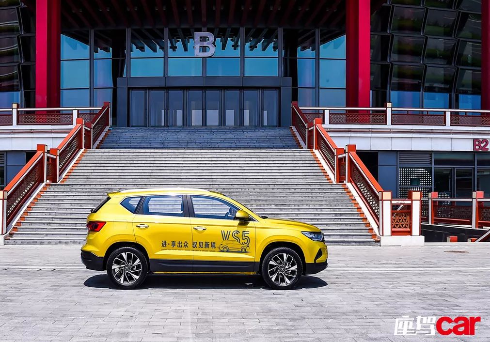 捷达好还是国产车好,捷达还是老款的样子好看