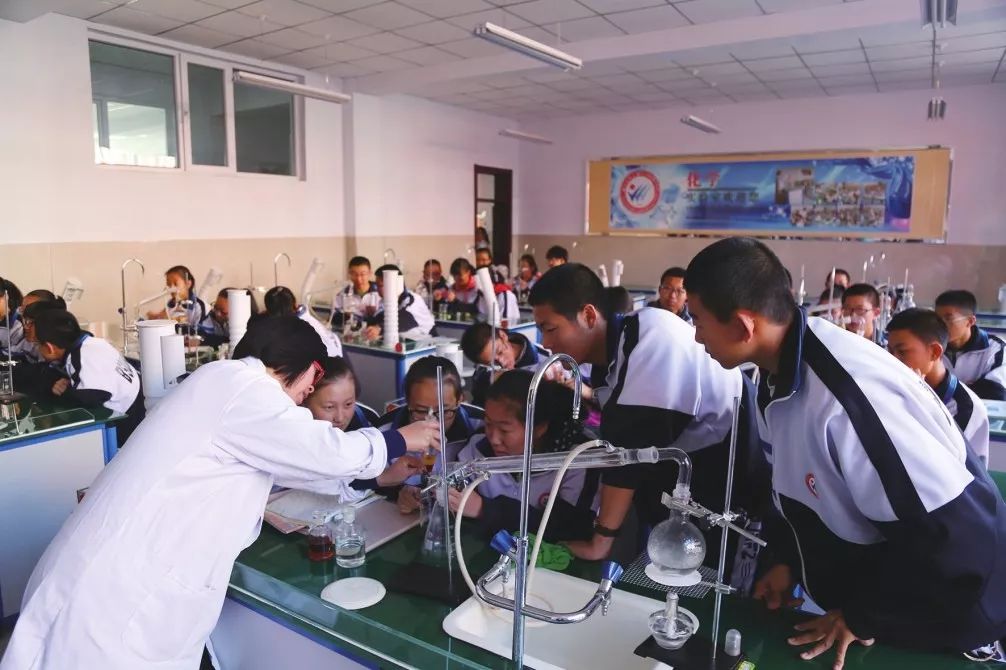 立德树人教育热点,聚焦立德树人开创教育新局面