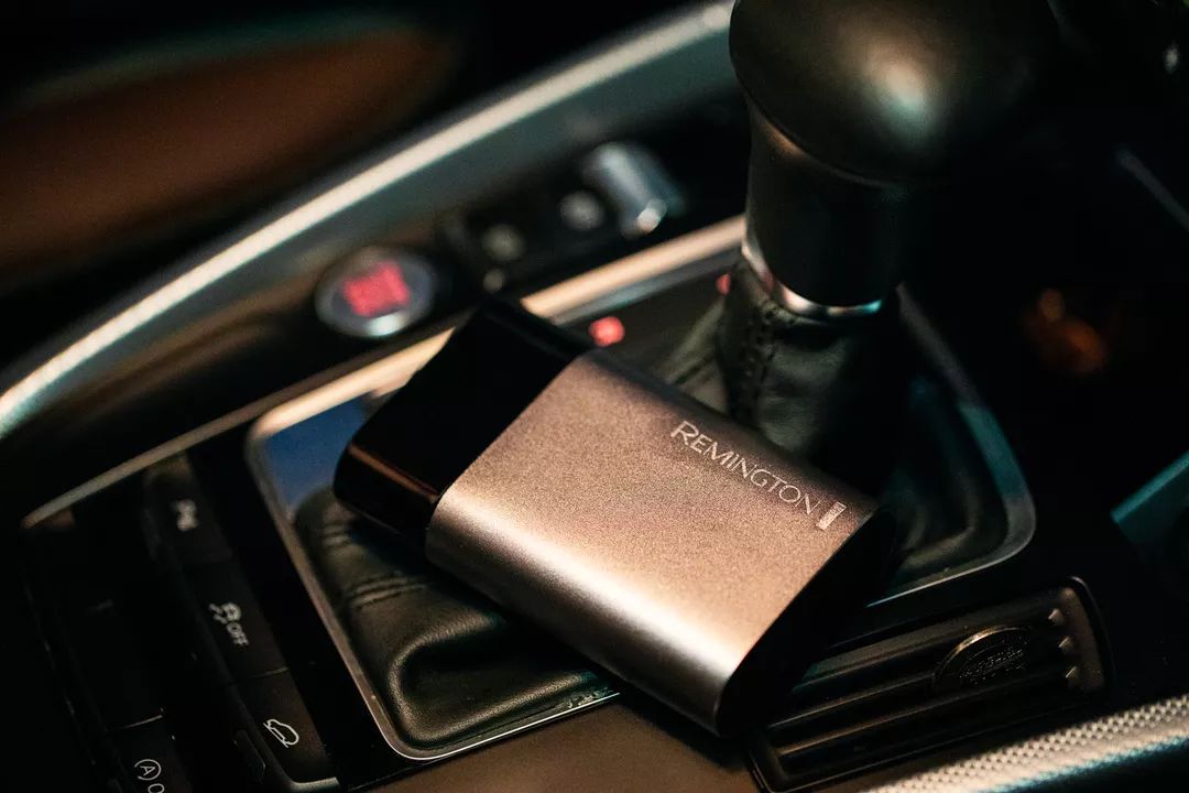 200年美军军工品质！双悬浮刀网比TT还薄，剃须渣都不留