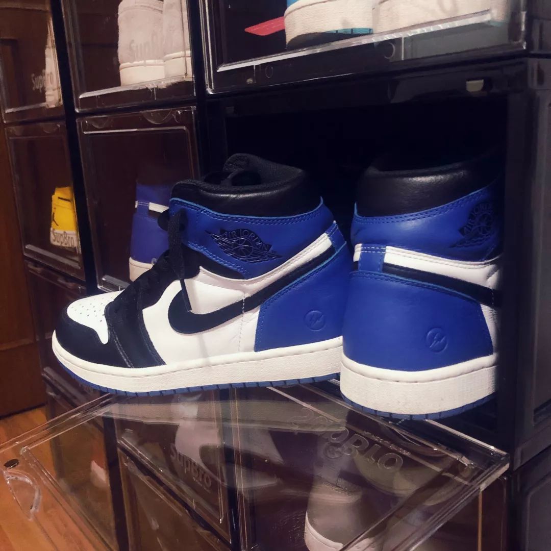 晒鞋｜乔丹亲签AJ5！听说AJ6马上要有一个带口袋的弟弟了