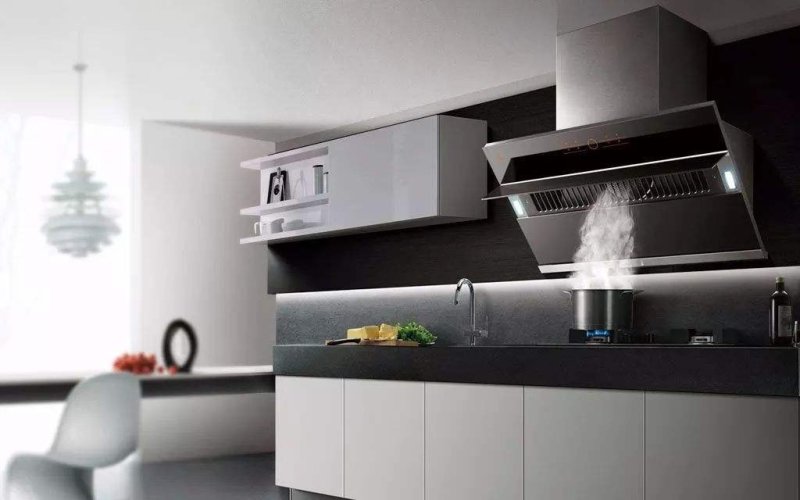 厨房油烟机到底买吸顶还是侧吸,厨房油烟机到底是侧吸还是顶吸