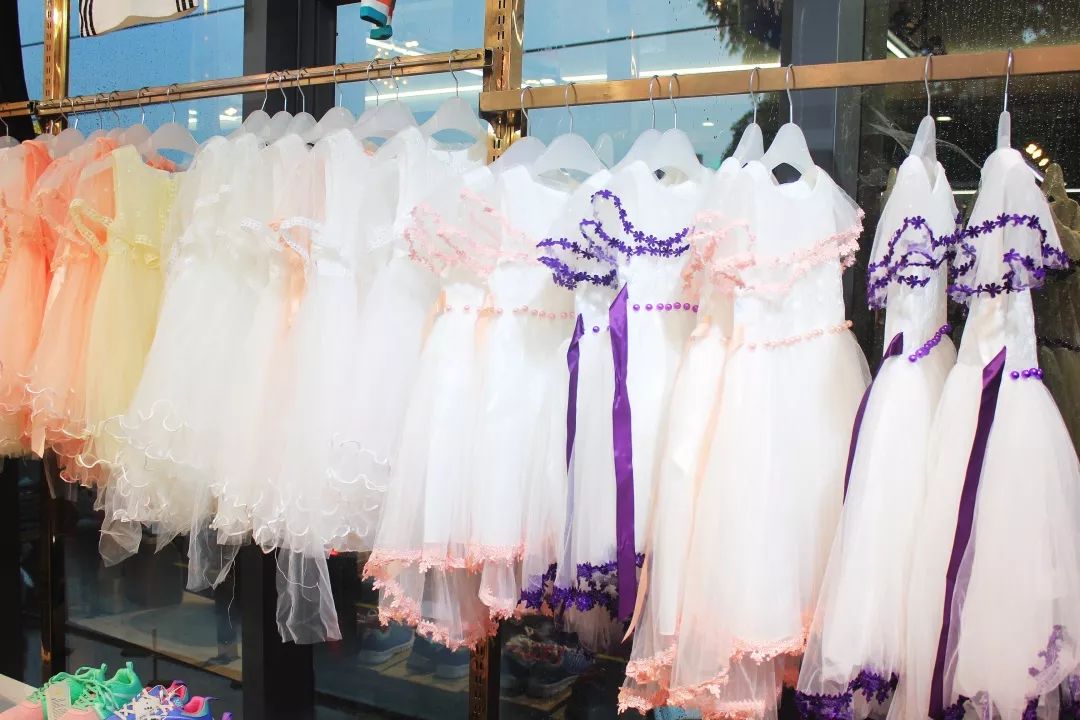 广州番禺哪里有服装特卖会,番禺特卖会