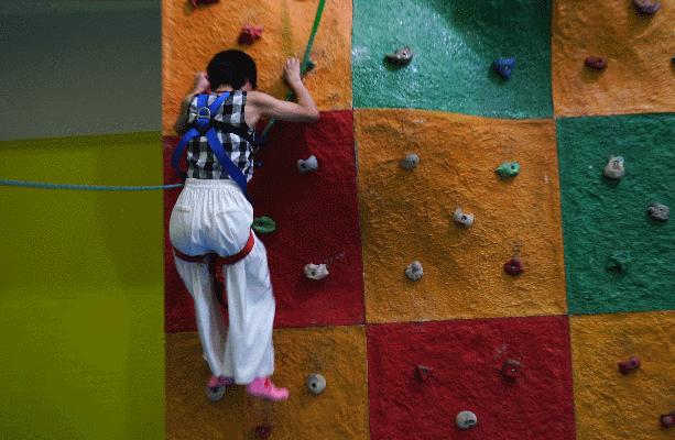 喀什蹦床公园今日优惠价格,喀什蹦床公园门票多少钱