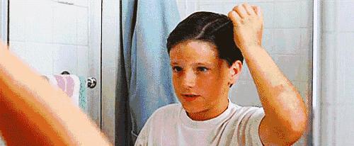 到底几天洗头一次比较好,冷知识科普天天洗头会导致脱发吗