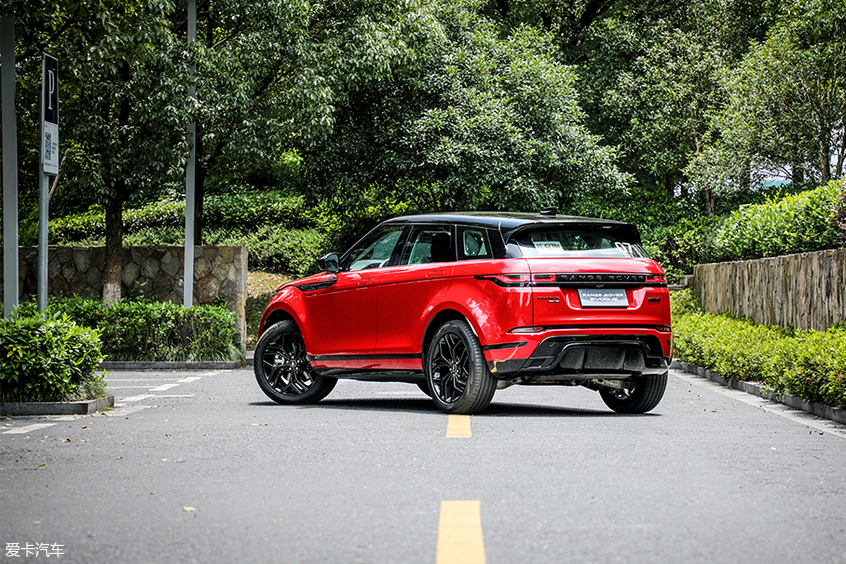 路虎揽胜极光249psr-dynamics性能版,试驾全新一代揽胜极光